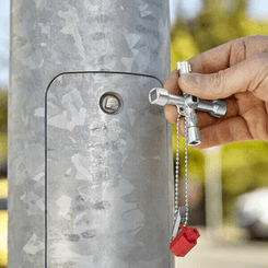 Outils - Outils divers - Cle pour armoires de manoeuvre