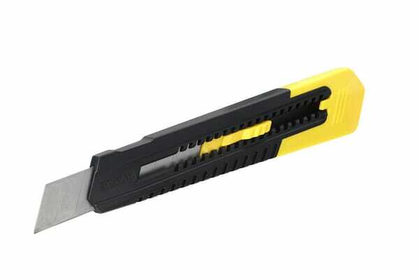 Outils - Outils divers - Cutter à lame sécable 18mm
