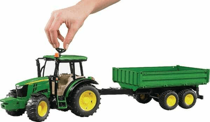 Loisirs - Jouets - John Deere 5115M avec remorque
