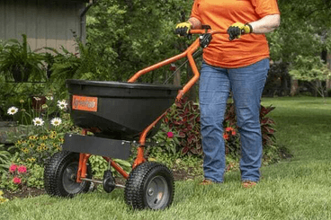 Pièces agricoles - Jardin et forêt pièce adaptable - Épandeur d'engrais avec bouton poussoir 50 kg