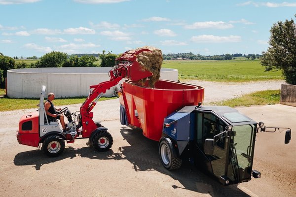 Materiels - Mélangeuse automotrice - SILOKING TruckLine e.0 eTruck 1408-10