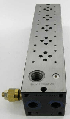 Pièces agricoles - Hydraulique - Plaque de base DBV 50-210 bar+forage