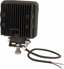 Pièces agricoles - Eclairage - Phare de travail LED 25W, 3040lm,carré 25W 2500lm, 10/30V, 108x48x108mm faisceau large 16 LED Kramp