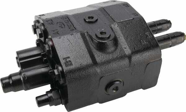 Pièces agricoles - Hydraulique - Distribut. sdm143-2 p113sl/18m