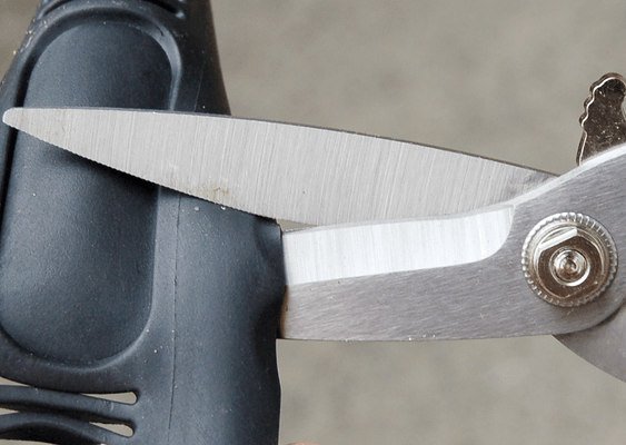 Outils - Outils divers - Ciseaux multi-usages