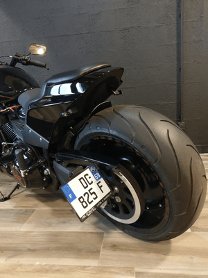 Pièces Quad & Motos - Equipement véhicule - Support de plaque ACCESS DESIGN latéral noir Harley Davidson FXDR114