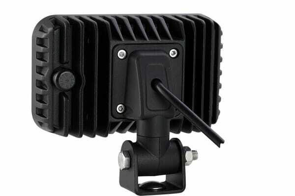 Pièces agricoles - Eclairage - Lampe de travail 60W 5600 Lumen MONTAGE LATÉRAL- NON ÉBLOUISSANTE DT