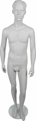 Pièces agricoles - Magasin - Mannequin homme debout