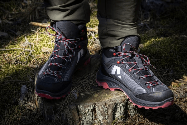 Vêtements et protections - Equipement - Chaussures de trekking Reggio hautes 44