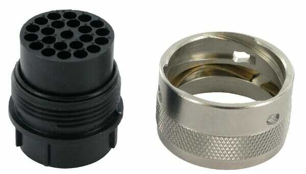 Pièces agricoles - Pièce Pulvérisateur - Logement de fiche 23 P. Male 18AC TT