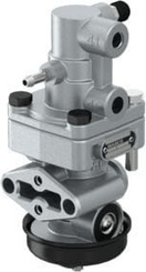 Pièces agricoles - Pièce divers - Soupape comm. de remorque