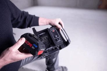 Pièces agricoles - Outils atelier - Lampe de travail LED multi-batterie 4000 MA, 4500 lm, IP65