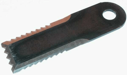 Pièces agricoles - Moissonneuses - Couteau de broyeur de paille 173x50x4 mm Ø 18 mm