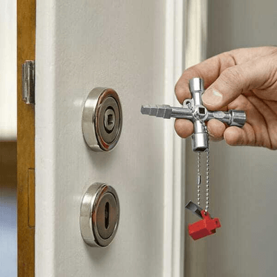 Outils - Outils divers - Cle pour armoires de manoeuvre