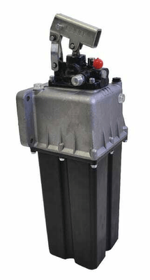 Pièces agricoles - Hydraulique - Pompe à main D.E.+réservoir 7ltr