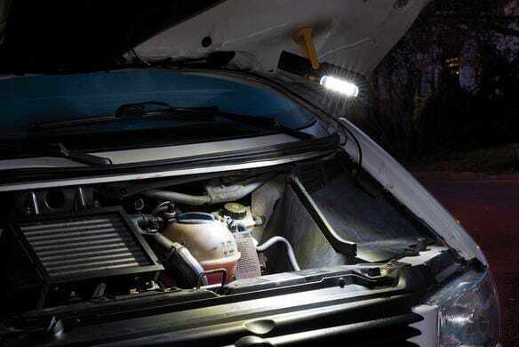 Pièces agricoles - Outils atelier - Lampe universelle à LED