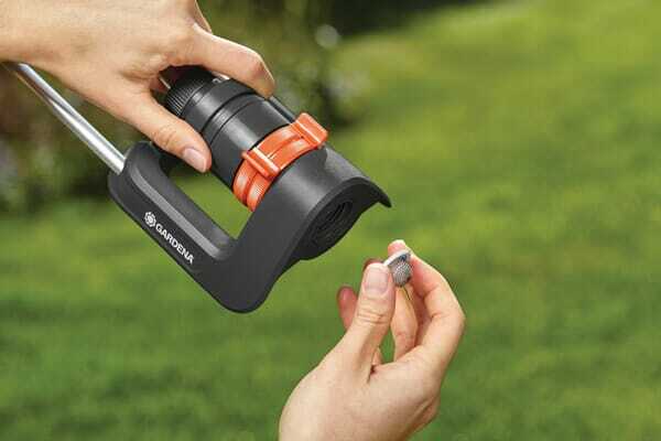 Pièces agricoles - Hydraulique - Arroseur oscillant Aqua L