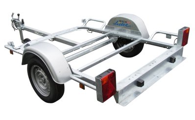 Materiels - Remorque voiture - PETIT CHASSIS SEUL 178x126 PTAC 500 kg partiellement démontée