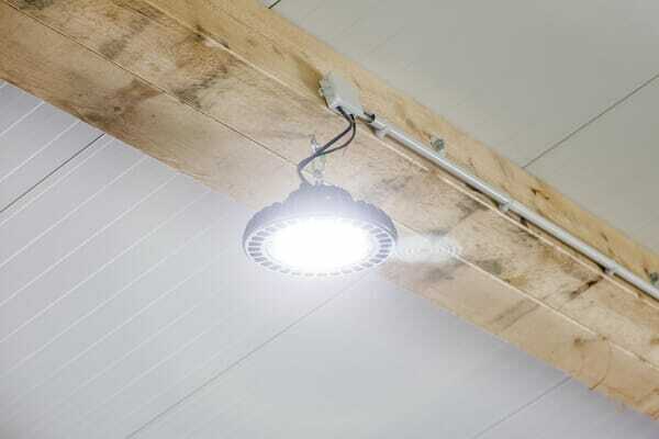 Pièces agricoles - Electricité - Projecteur intérieur LED