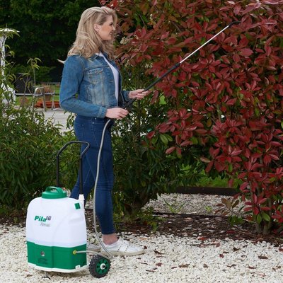 Materiels - Pulvérisateur porté - PULVERISATEUR 16L A BATTERIE A DOS ET SUR ROUES "PILA16"