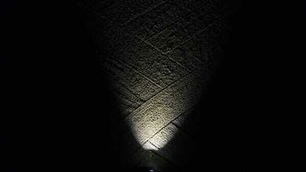 Pièces agricoles - Eclairage - Phare de travail LED rond 18W 1500lm, 10/30V, Ø 117mm faisceau large prise Deutch 6 LED Kramp