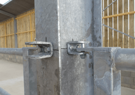 Materiels - Accessoires 5Kg-10Kg - CHAPES BOUT DE MUR L.150MM (LA PAIRE)