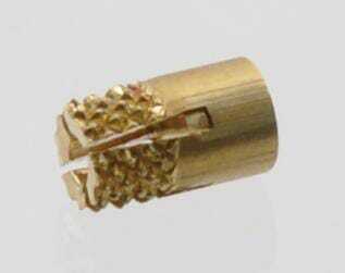 Pièces agricoles - Electricité - Écrou à enfoncer M3