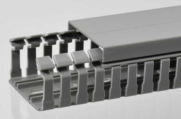 Pièces agricoles - Electricité - Goulottes de câblage 40x60mm