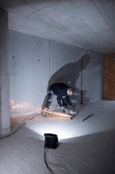 Pièces agricoles - Outils atelier - Lampe de travail hybride LED à piles multiples 6050 MH, 6200 lm, IP65