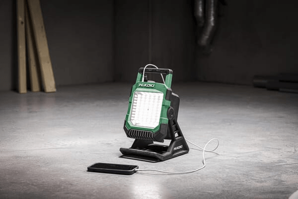 Outils - Outils divers - Lampe de travail sans fil 4000lm 18v EX