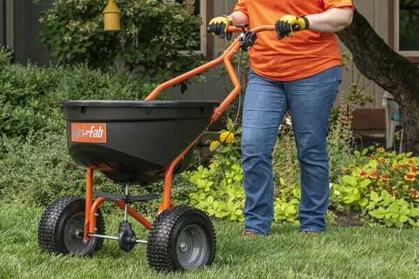 Pièces agricoles - Jardin et forêt pièce adaptable - Épandeur d'engrais avec bouton poussoir 50 kg