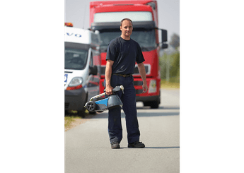 Outils - Outils divers - Cric portable - idéal pour camionettes de service 25/10T