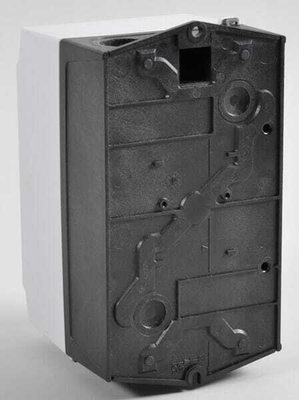 Pièces agricoles - Electricité - Coffret isolant mntg en saill.