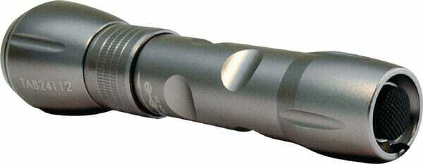 Pièces agricoles - Outils atelier - Lampe de poche rechargeable 12/230 V