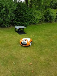 Pièces agricoles - Jardin et forêt pièce adaptable - Garage pour robots « Robot Protect B »