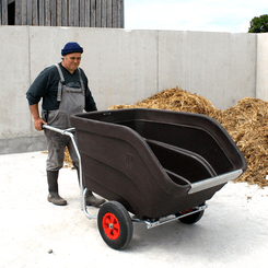 Materiels - Matériel d'élevage - autre - BROUETTE BASCULANTE  600 L