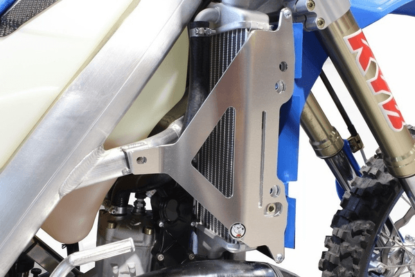 Pièces Quad & Motos - Equipement véhicule - Protection de radiateur AXP aluminium - TM