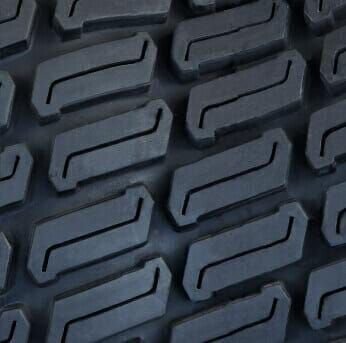 Pièces agricoles - Pièce divers - Tyre 13x5.00-6 NHS TL 4PR 52 A4 Turf Master