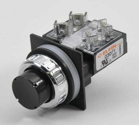 Pièces agricoles - Electricité - Bouton poussoir Relevé(e) noir