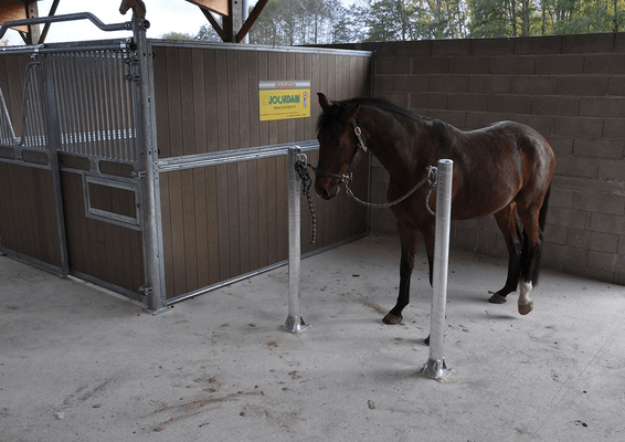 Materiels - Accessoires 200Kg-300Kg - SEPARATION DE BOX TOUT RESINE L.3.50M