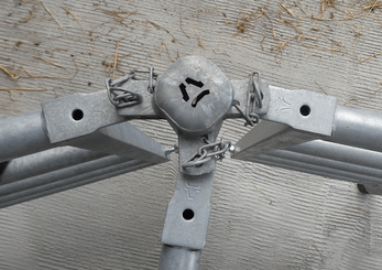 Materiels - Cage de contention - PACK DE 25 POTEAUX TREFLE 3D D.102MM L.2.13M