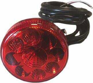 Pièces agricoles - Eclairage - Feu stop/arr L15 LED, 12V Rouge