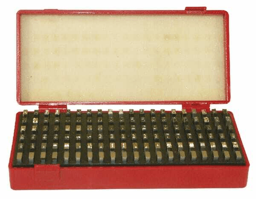 Pièces agricoles - Hydraulique - Assortiment de poinçons types