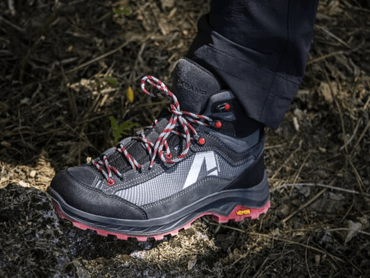 Vêtements et protections - Equipement - Chaussures de trekking Reggio hautes 44