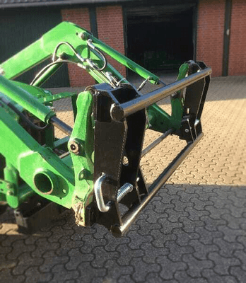 Pièces agricoles - Fenaison & élevage - Adaptateur JD Communal/EURO