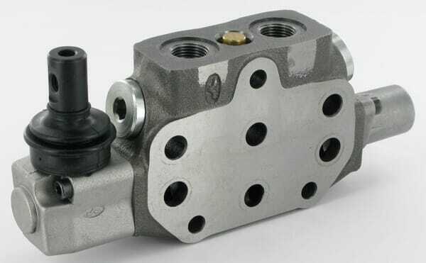 Pièces agricoles - Hydraulique - Distributeur section