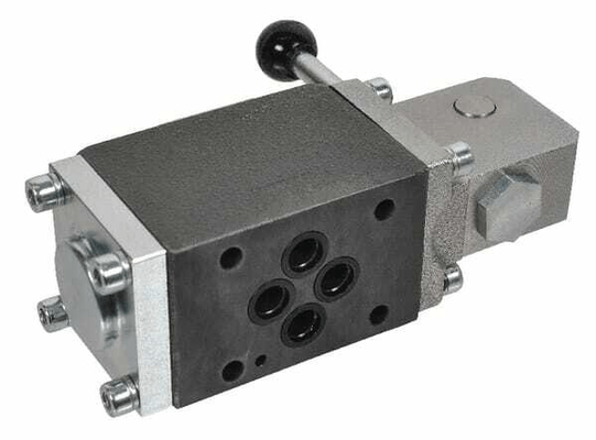 Pièces agricoles - Hydraulique - Distributeur à comm. man. NG6