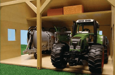 Loisirs - Jouets - Hangar en bois pour 2 tracteurs