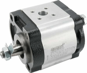 Pièces agricoles - Hydraulique - Pompe hydraulique 8,2cm3