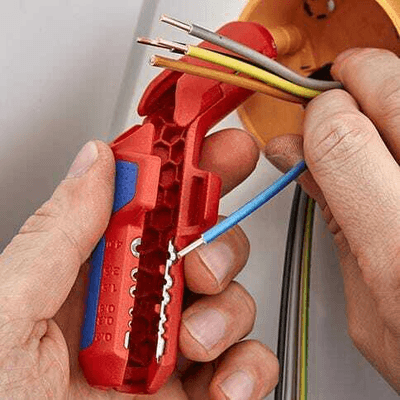 Outils - Outils divers - Outil universel à dégainer